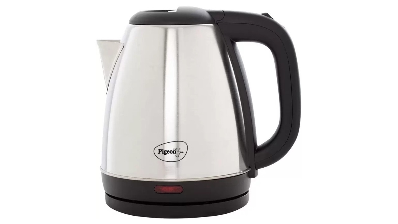 Pigeon Favourite electric kettle