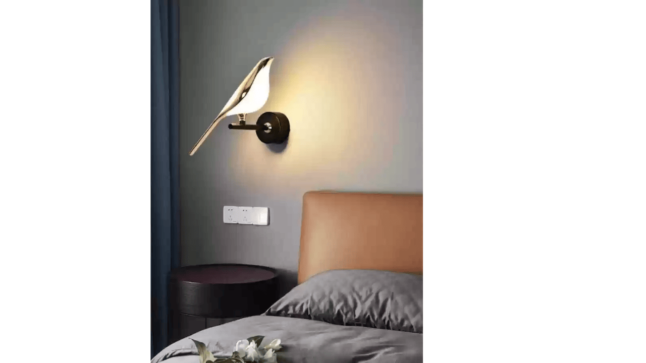Blissbells Wallchiere Wall Lamp