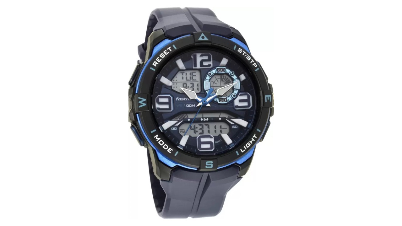 Fastrack Analog-Digital Watch – A Functional and Sporty Option