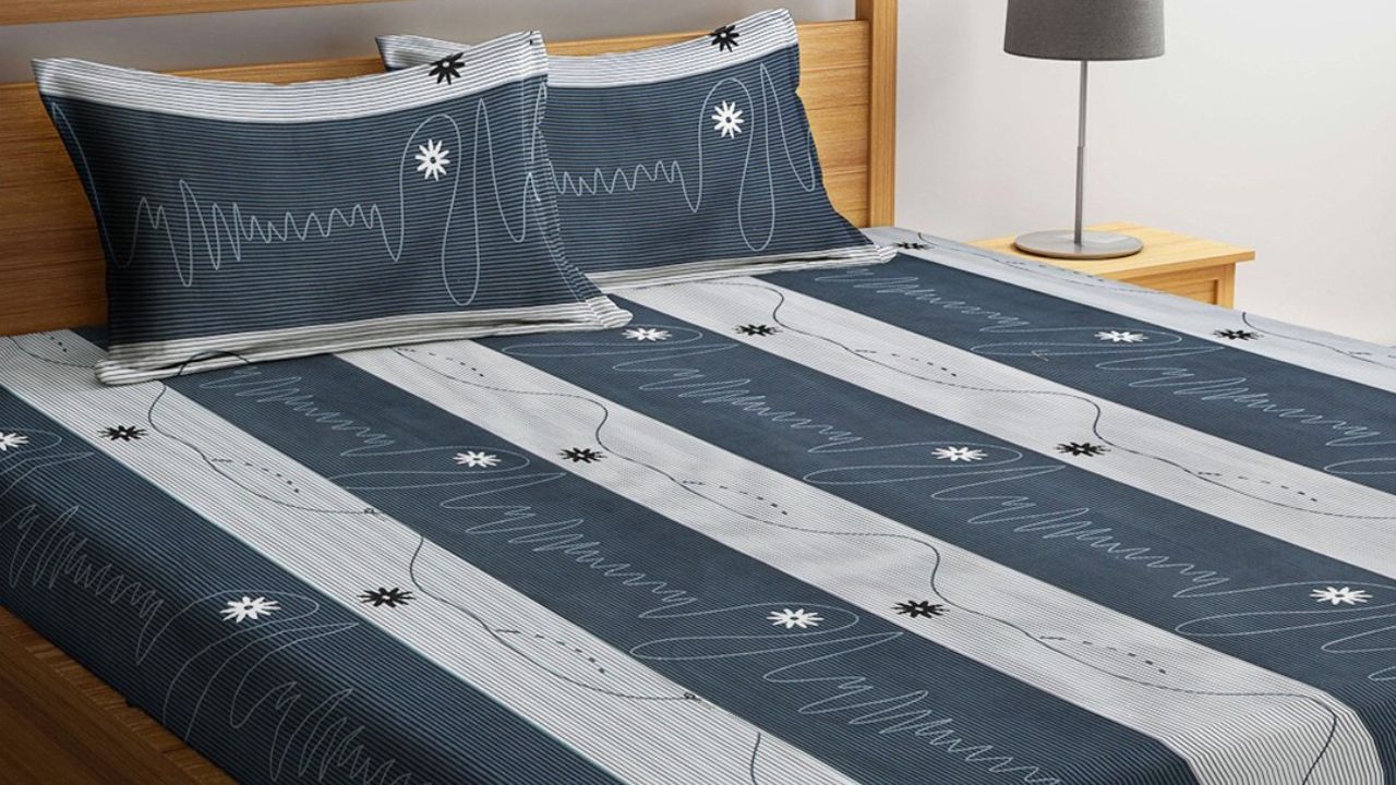 KLOTTHE Blue 300 TC Striped Cotton Blend Double King Bed Sheet with 2 Pillow Covers