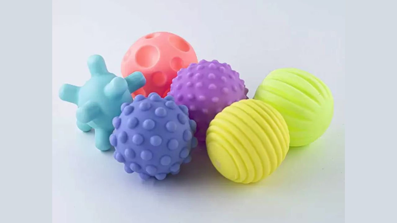 NWW Rubber Ball for Dogs