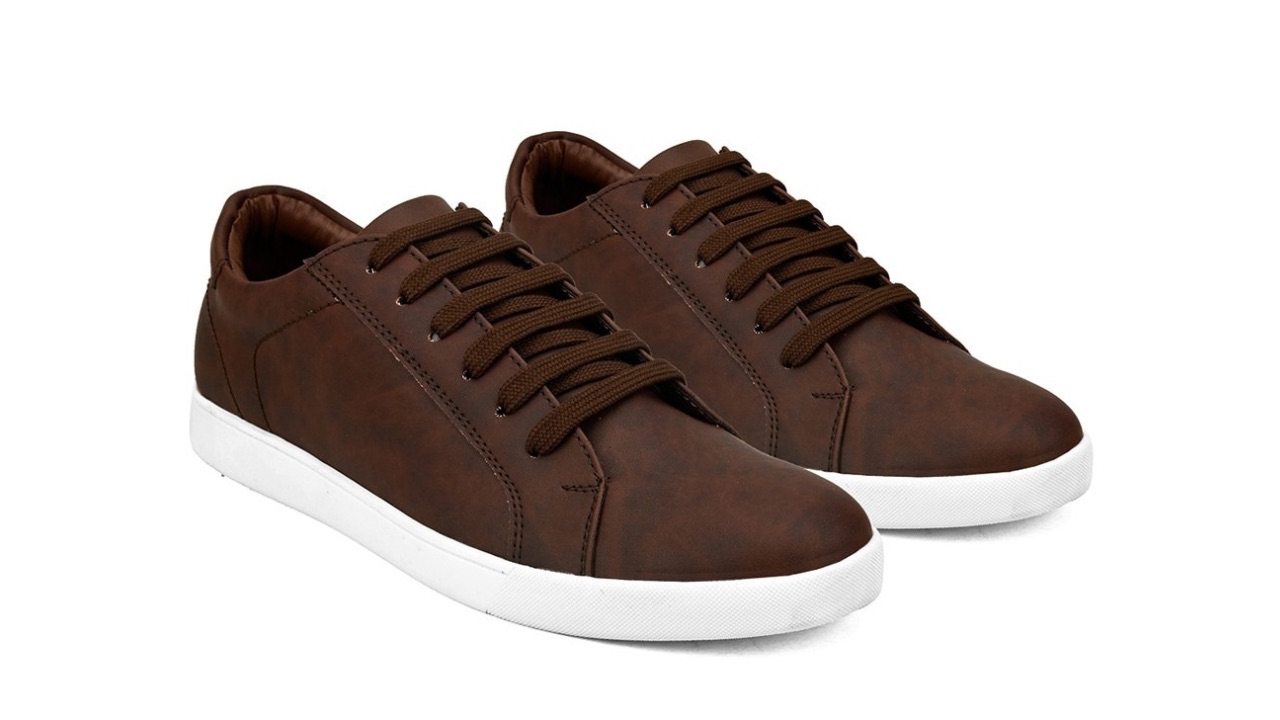Roadster Men Brown Textured PU Sneakers