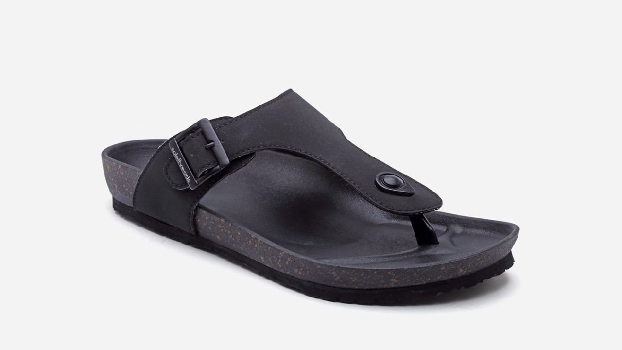 Solethreads Men Buckled Thong Flip-Flops