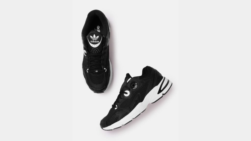 ADIDAS Originals Women Woven Design Astir Sneakers