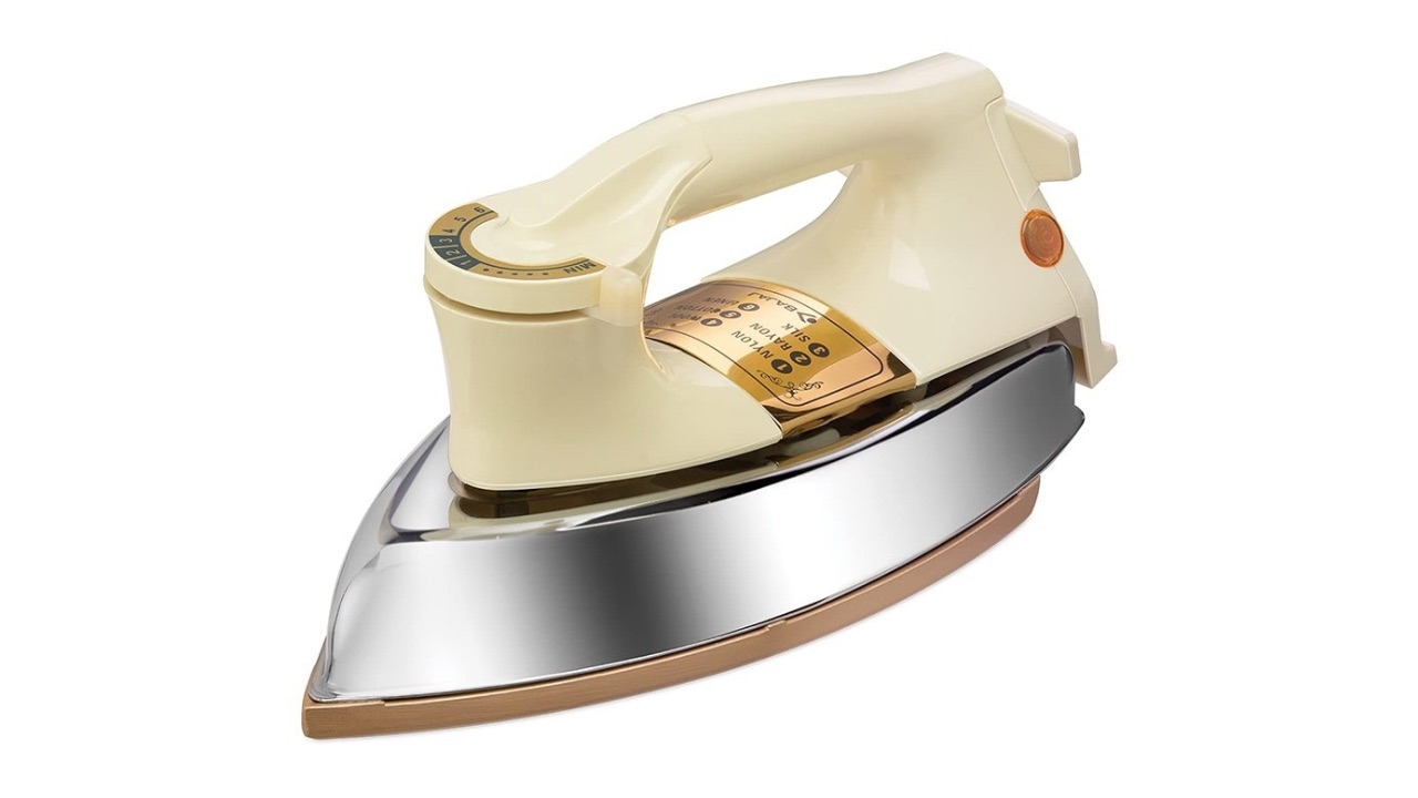 Bajaj Ivory DHX-9 1000W heavy weight dry iron