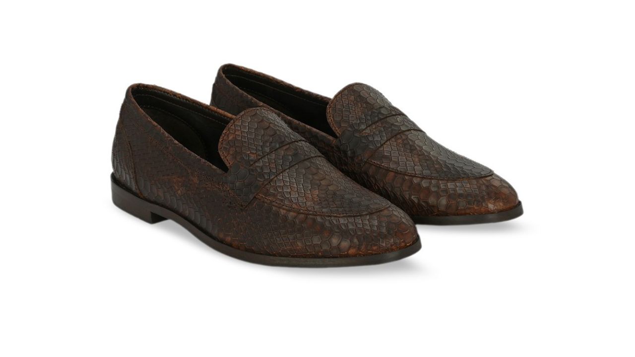 CARLO ROMANO Women RODIA Textured Leather Formal Penny Loafers