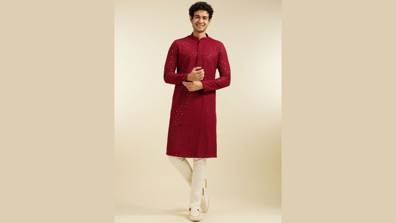 Diwas by Manyavar Geometric Chikankari Embroidered & Sequinned Mandarin Collar Kurta