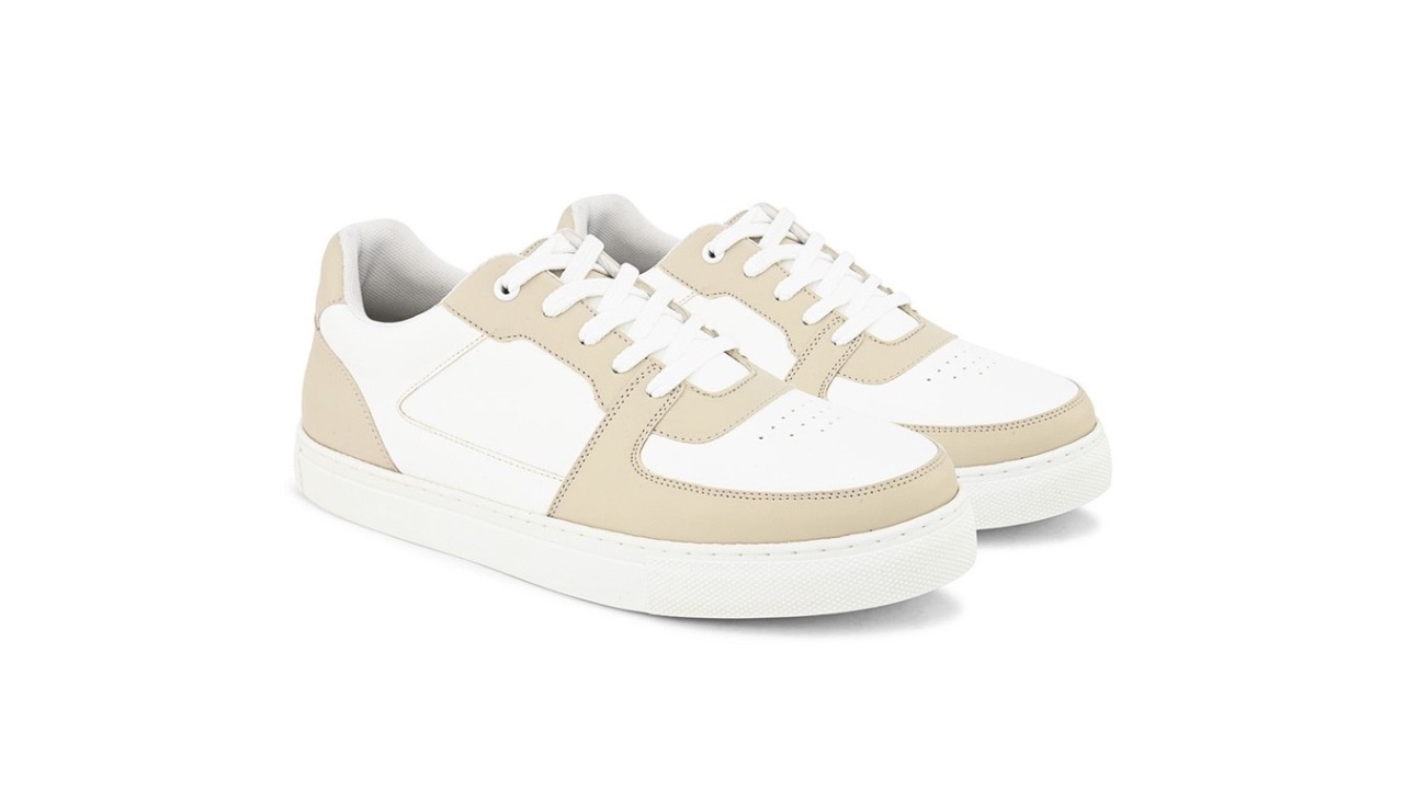 HRX by Hrithik Roshan Women White & Beige Lightweight Comfort Insole Basics Sneakers