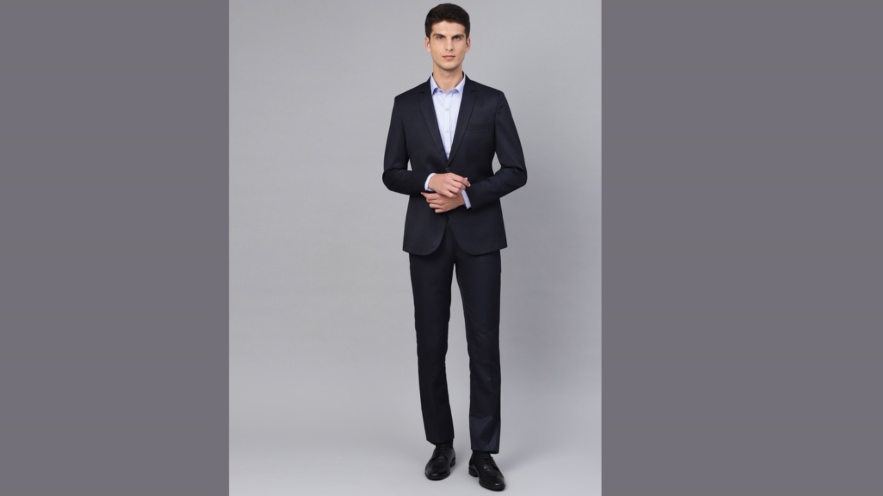 MANQ Men Navy Blue Solid Slim Fit Formal suit