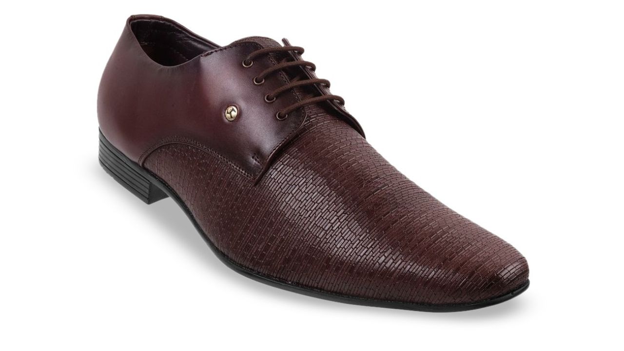 Mochi Men Leather Solid Lace-Ups Formal Derbys
