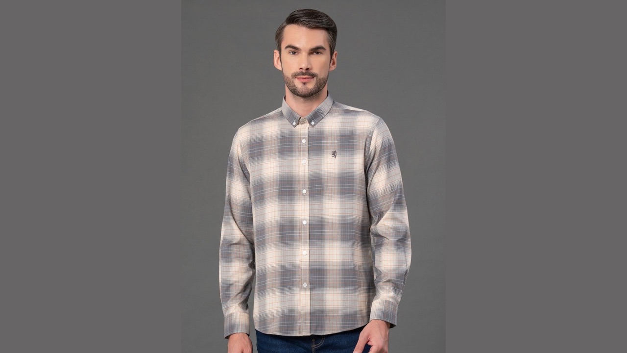 Red Tape Men Checks Cotton Shirt
