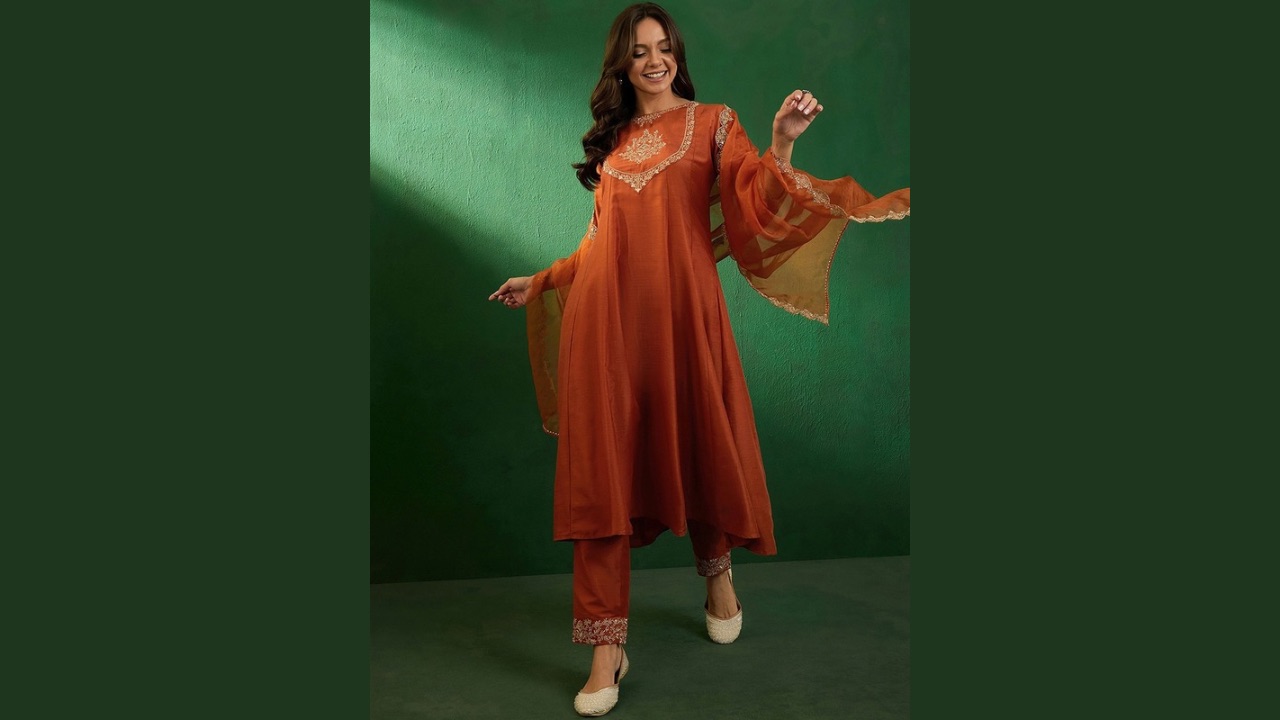 Sangria Embroidered Boat-Neck Kurta With Trousers & Dupatta