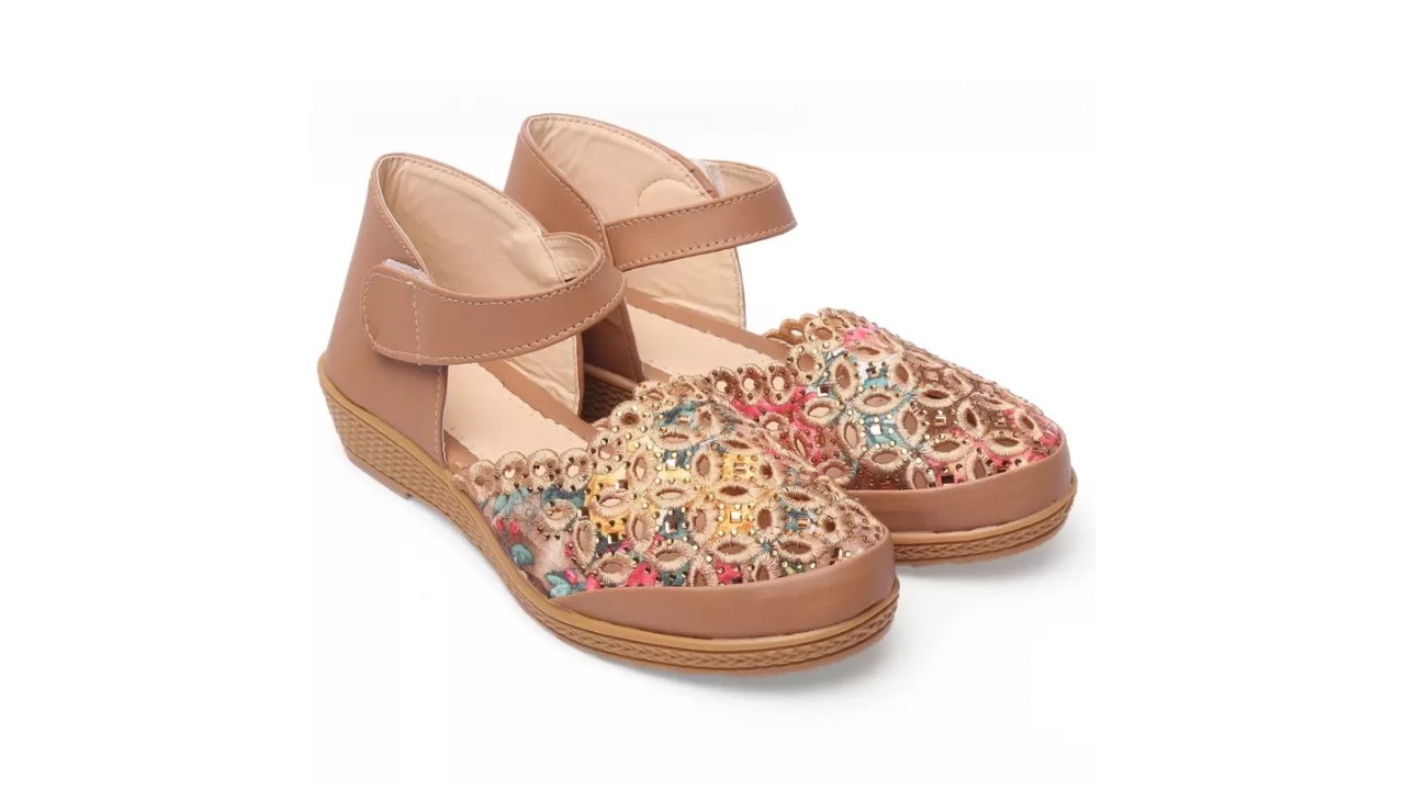 Siya Girls Velcro Flats