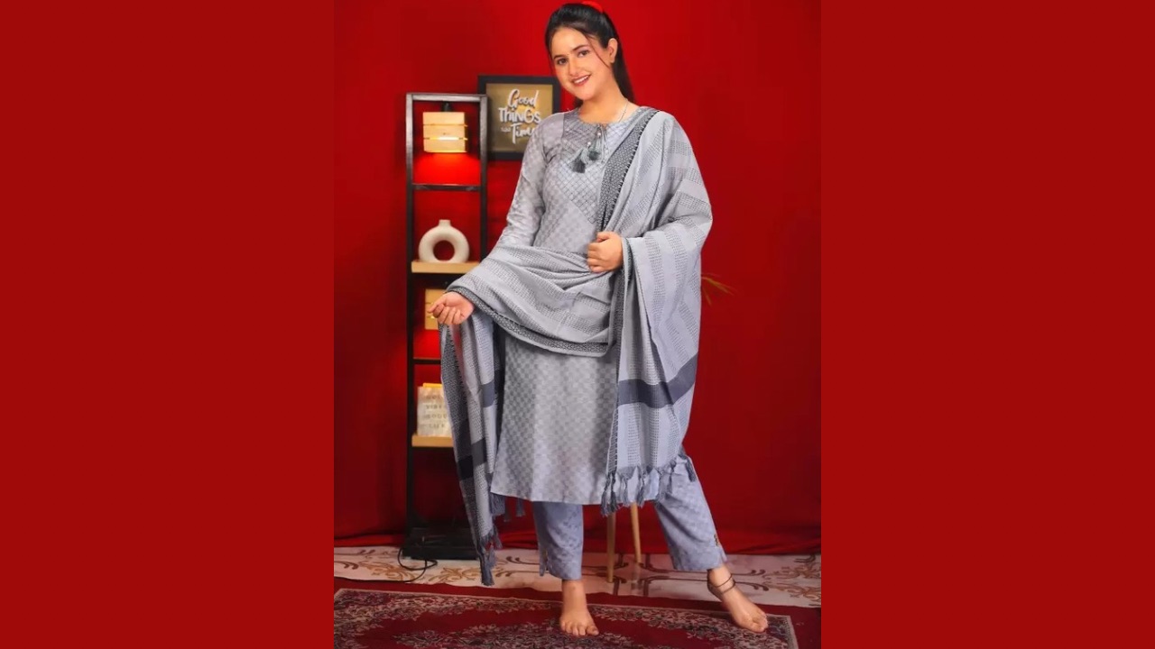 Tibra Attire Women Cotton Blend Kurti Pant Dupatta Set
