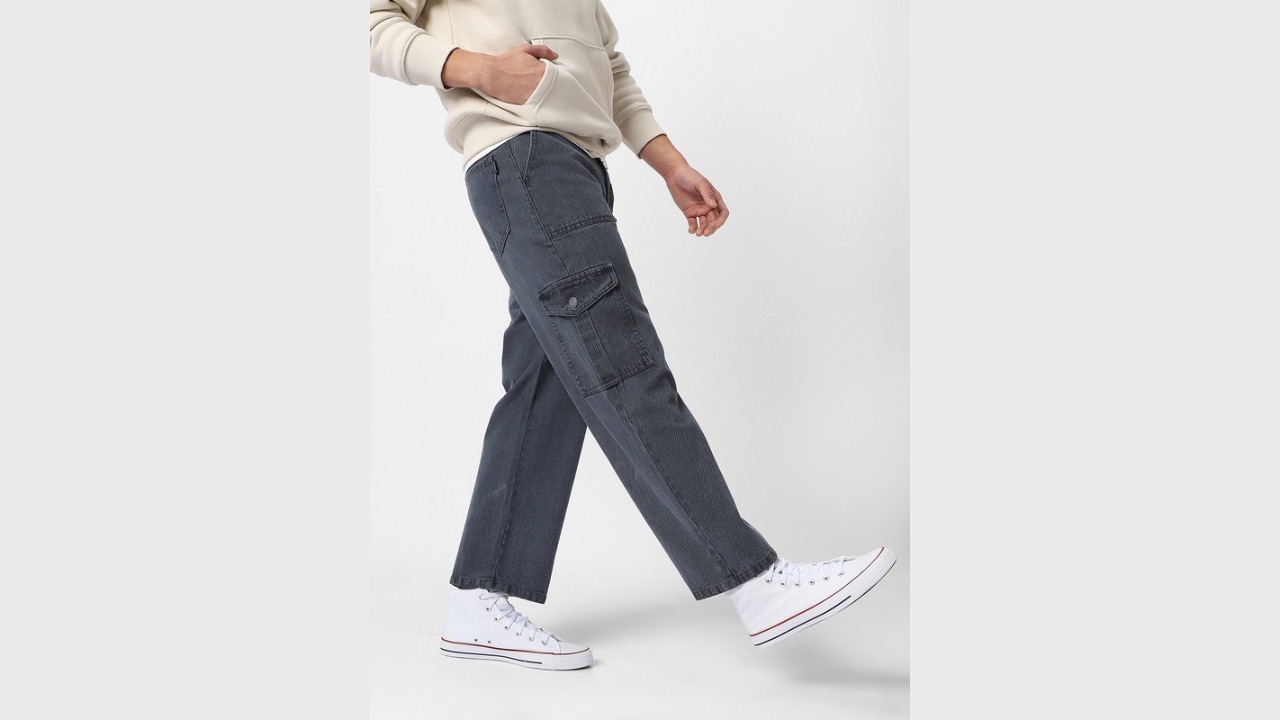 Urbano Fashion Men Loose Fit Non-Stretchable Cargo Jeans