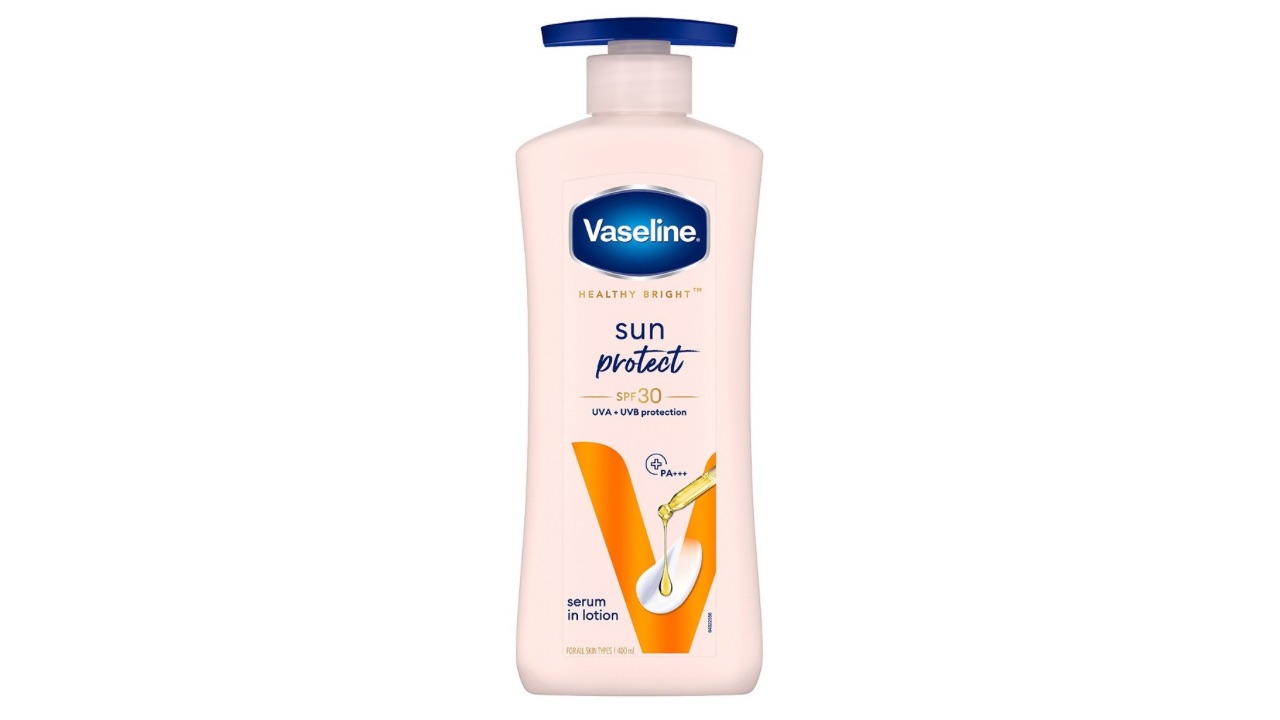 Vaseline Sun Protect SPF 30 Body Lotion to Reduce Tan Lines UVA + UVB PA+++ - 400 ml