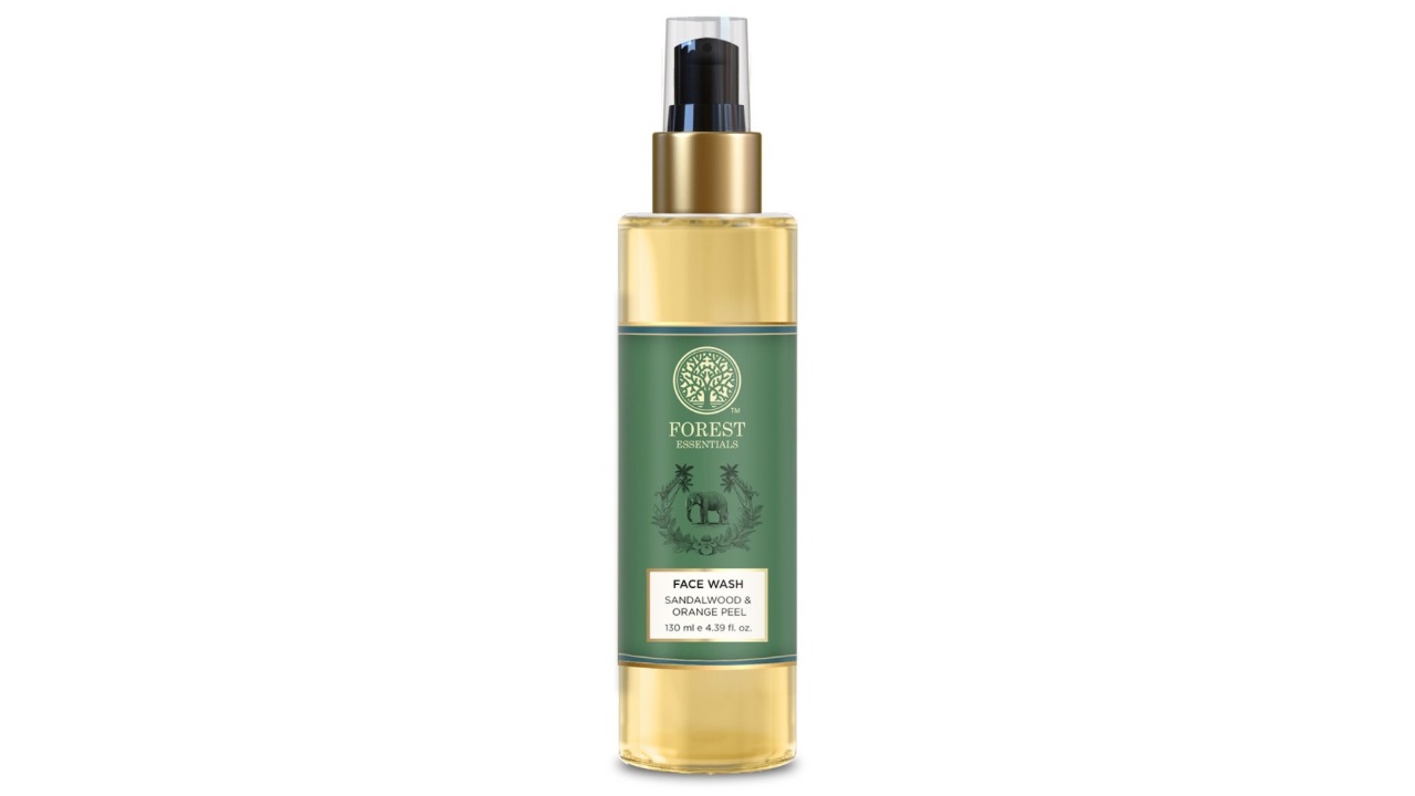 Forest Essentials Ayurvedic Facial Cleanser with Sandalwood & Orange Peel - 130ml
