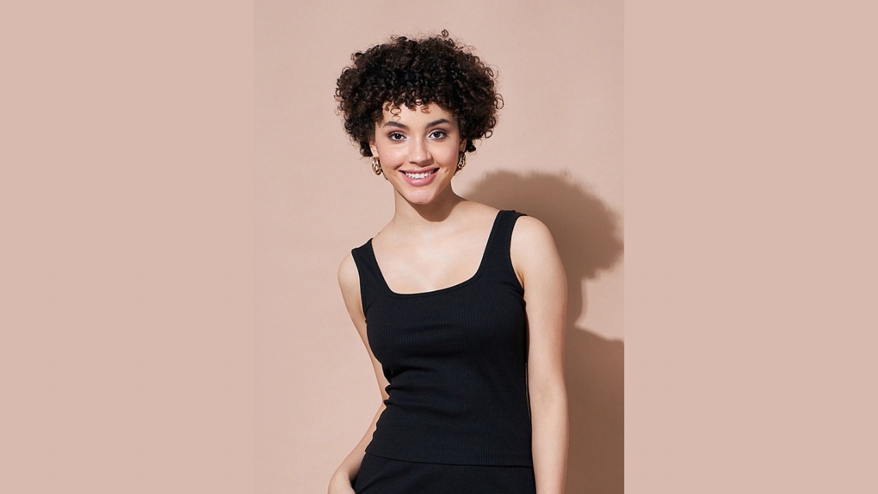 SASSAFRAS BASICS Scoop Neck Tank Top