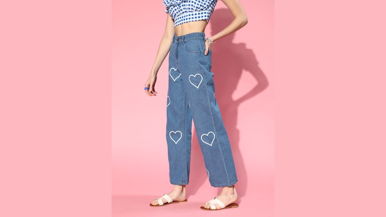 SASSAFRAS Women Blue Wide Leg High-Rise Heart Printed Jeans