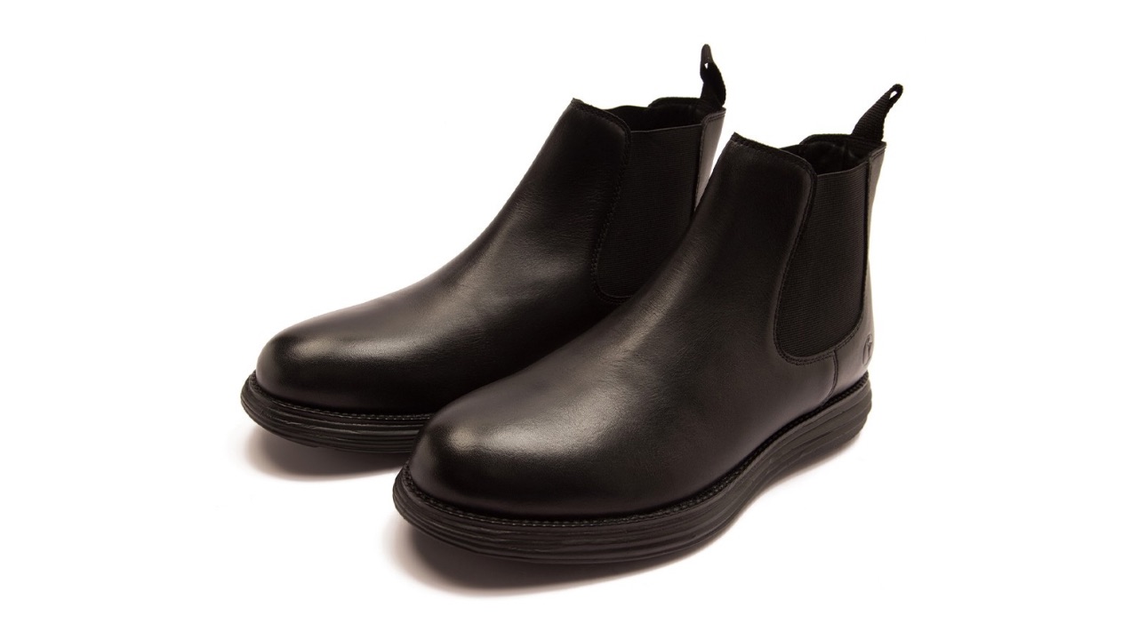THOMAS CRICK Men Leather Mid-Top Chelsea Boots