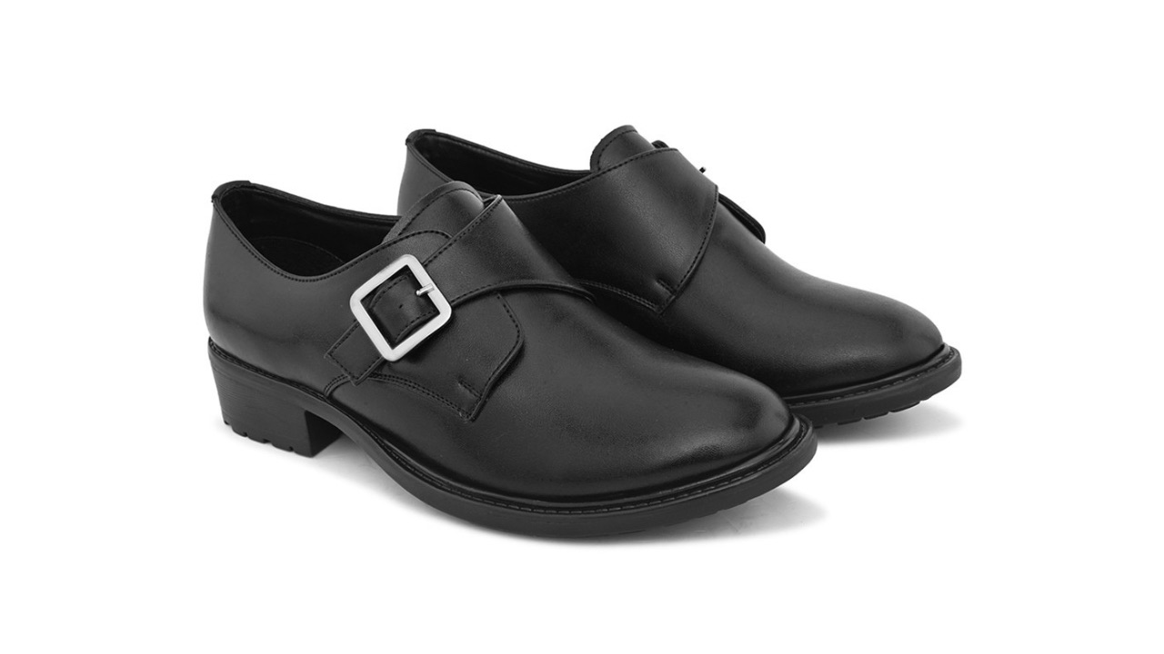 her by invictus Women Textured Formal Monk Shoes