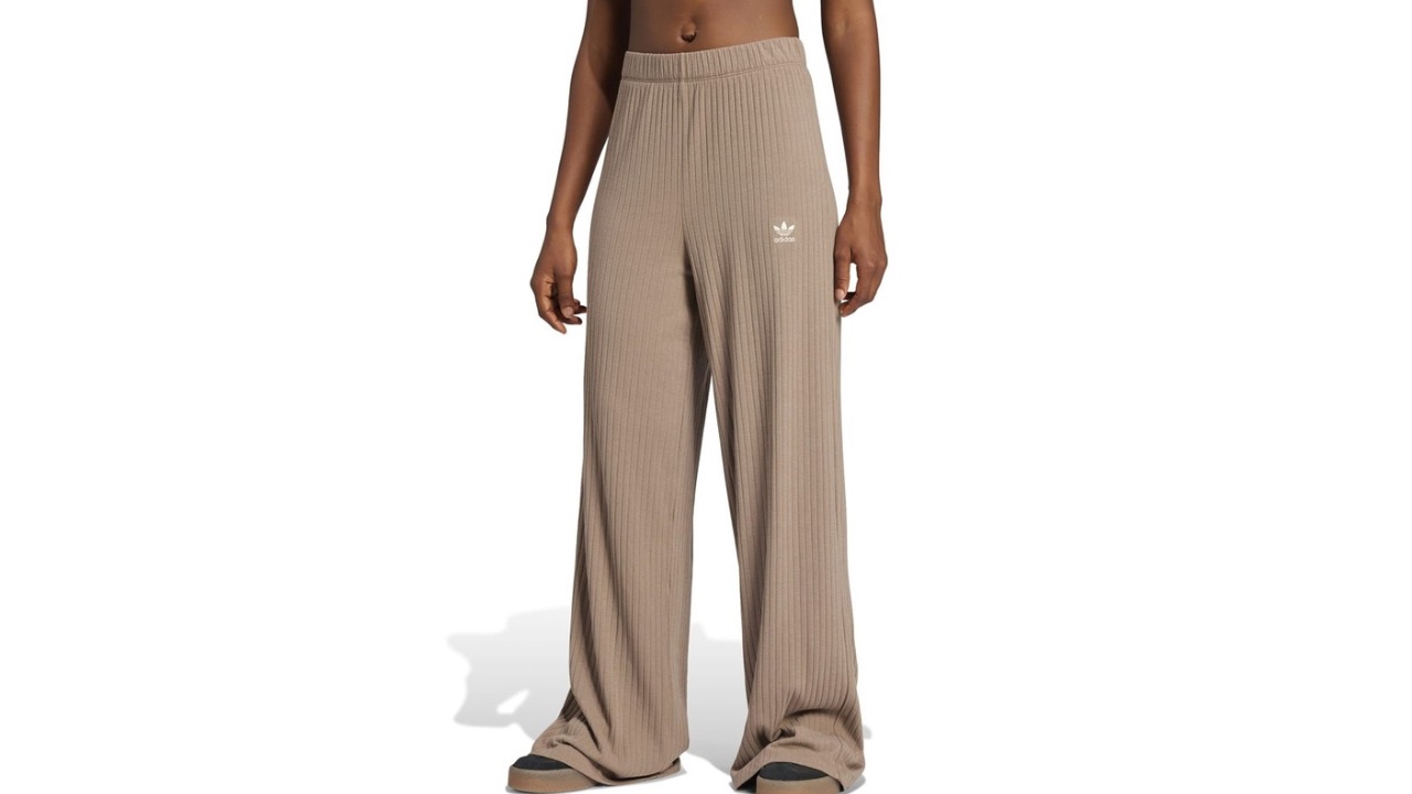 ADIDAS Originals Women Relaxed-Fit Mid-Rise Track Pant