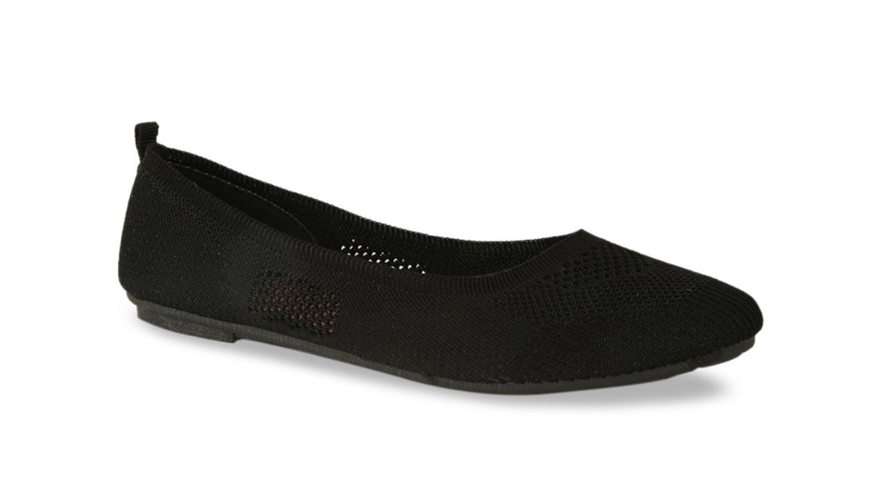 Bata Women Black Solid PU Ballerinas