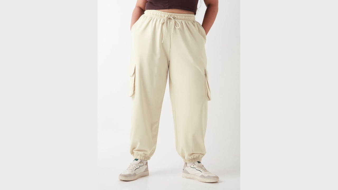 Bewakoof AIR Bewakoof Air 1.0 Women's White Super Loose Fit Plus Size Cargo Joggers