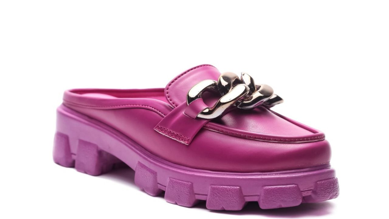 Brauch Women Embellished Heeled Round Toe Mules