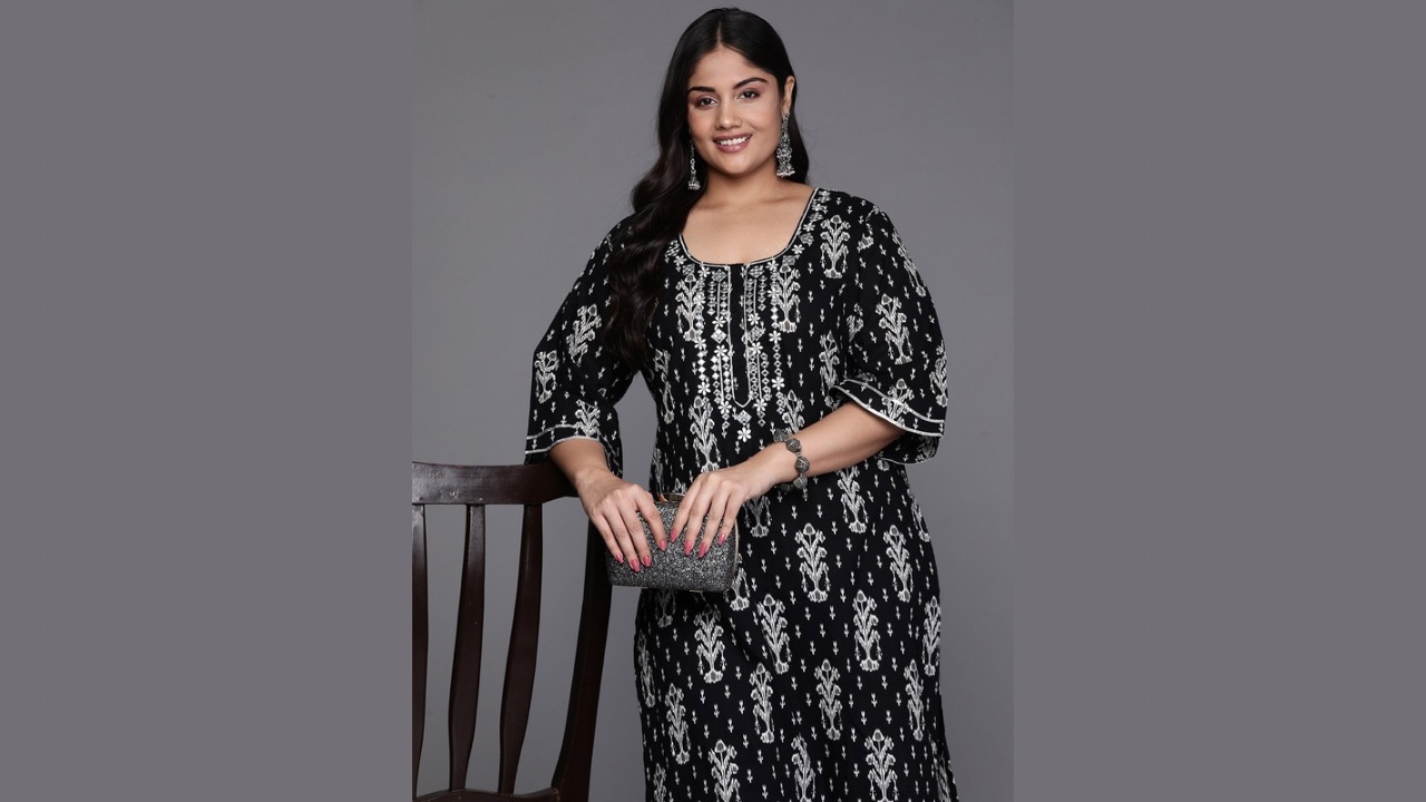 EXTRA LOVE BY LIBAS Women Plus Size Ethnic Motifs Yoke Design Mirror Work Kurta