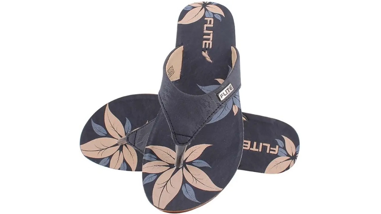 FLITE Women Flip Flops