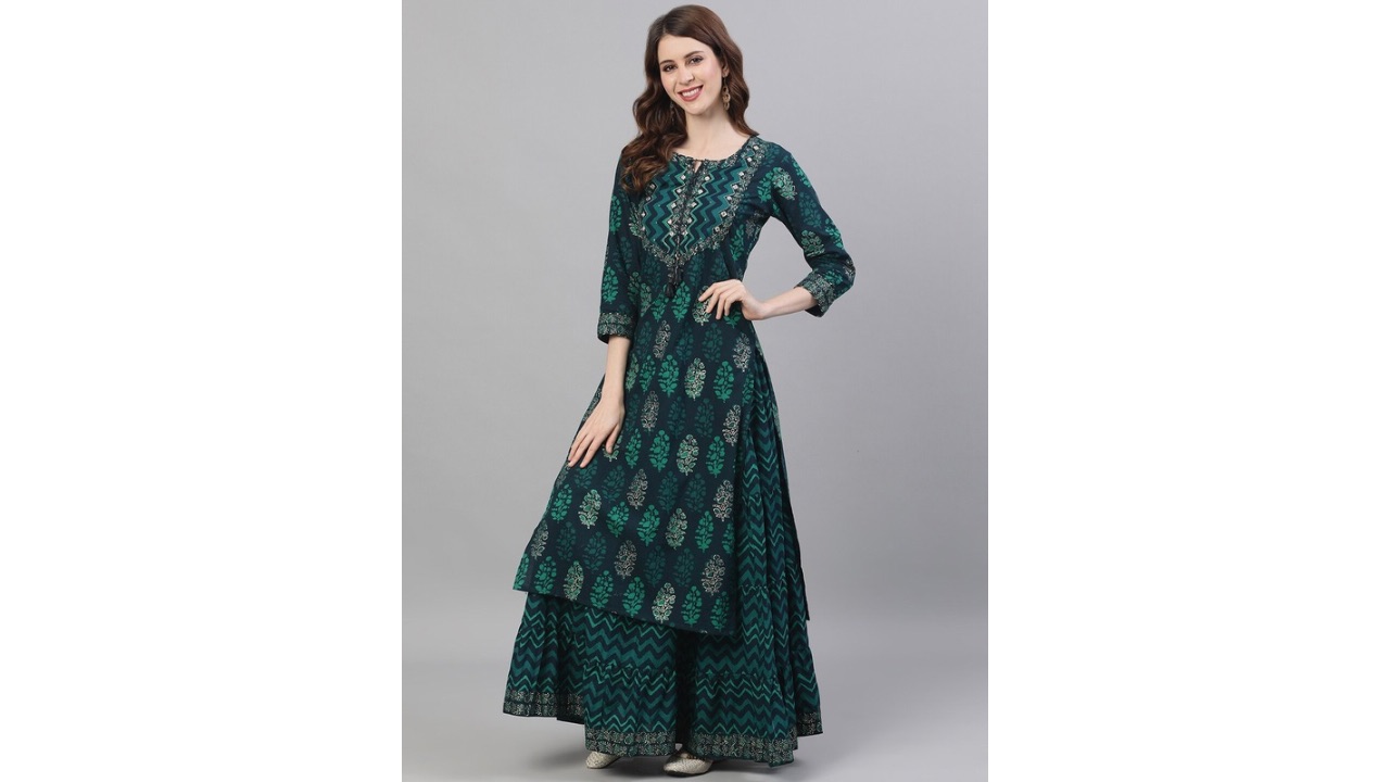 Ishin Women Navy Blue & Green Printed Kurta with Skirt