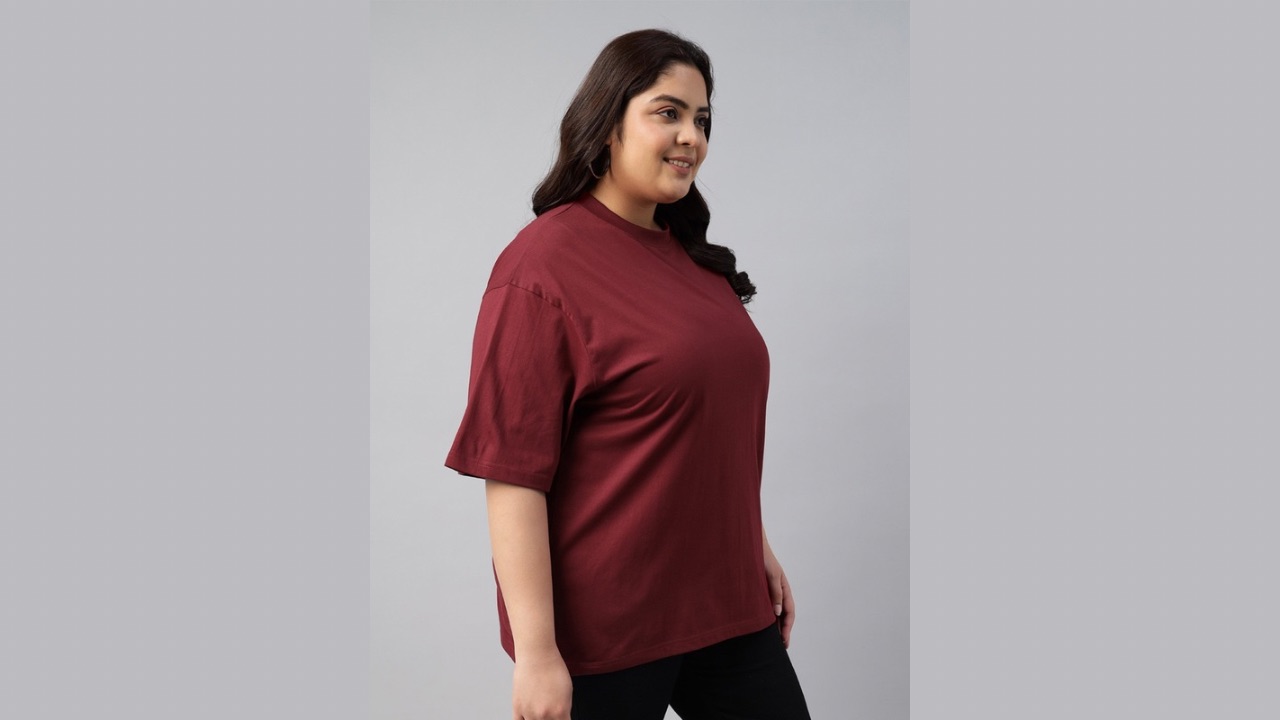 JUNEBERRY Women Solid Round Neck Pure Cotton Plus Size Oversized Tshirt