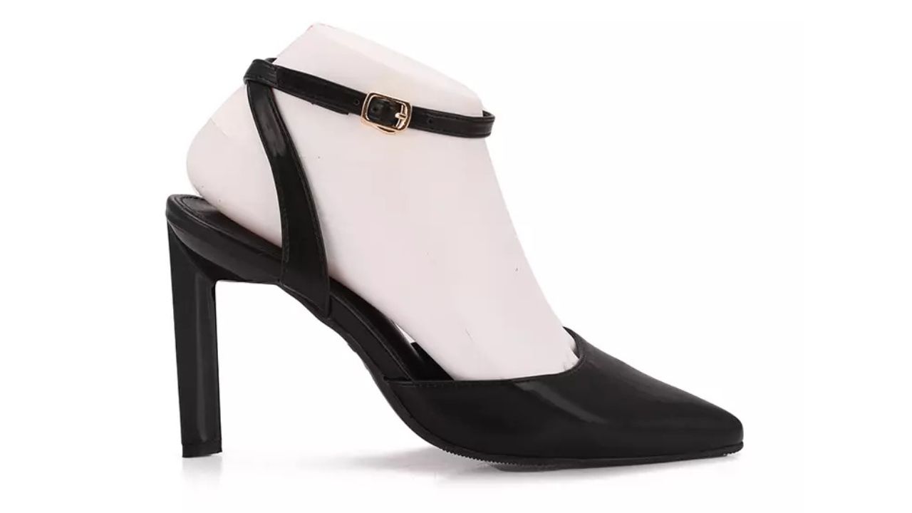 Milliot & Co. Jessye Pointed Toe Heels