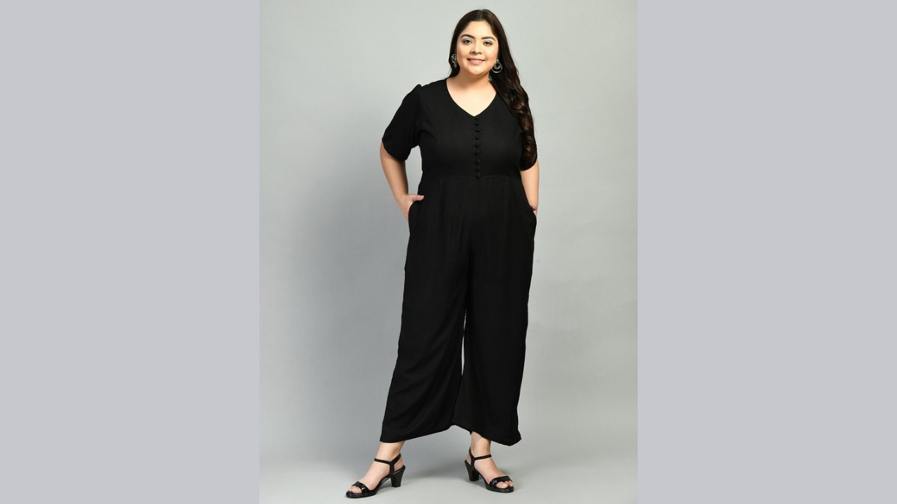 PrettyPlus by Desinoor.com Women Plus Size Black Basic Cotton Jumpsuit