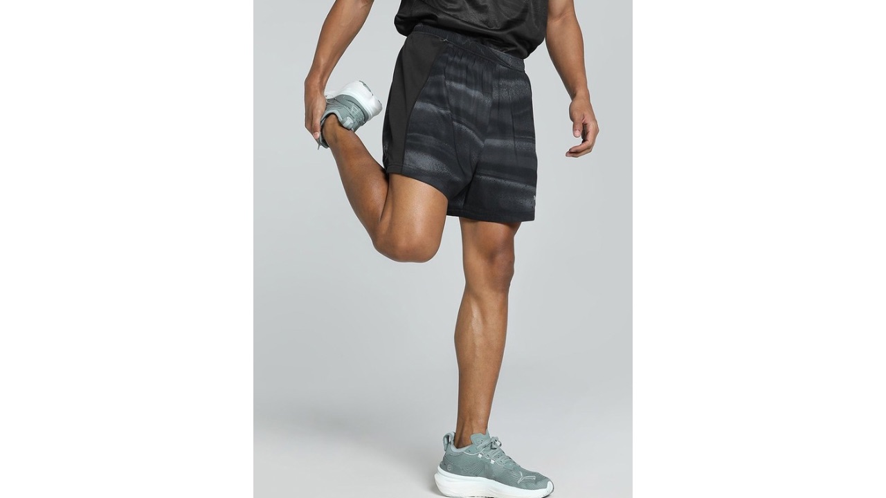 Puma Velocity Men Printed Mid Rise Running Shorts