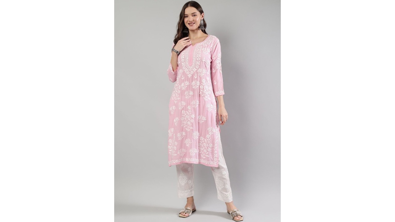 Seva Chikan Floral Embroidered Lucknowi Chikankari Notch Neck Georgette Straight Kurta