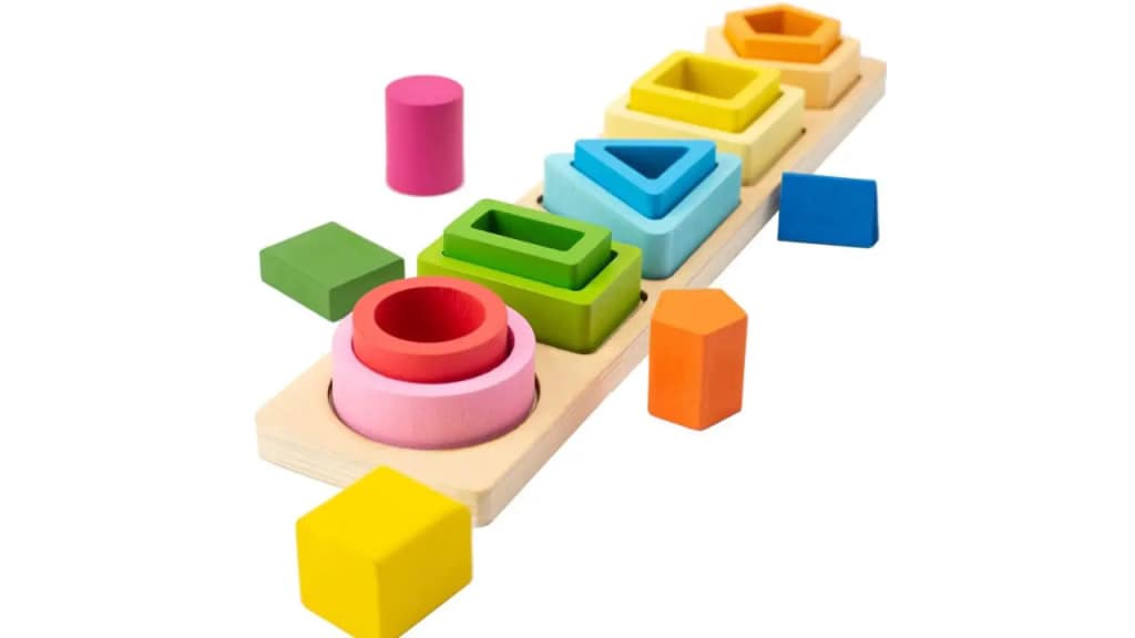 SmartBee Wooden Shape Sorter – Teaches shapes, colors, and motor coordination