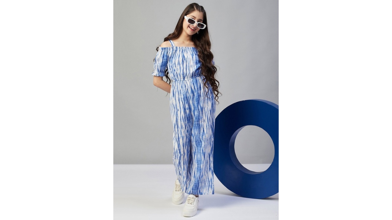 Stylo Bug Girls Printed Basic Jumpsuit