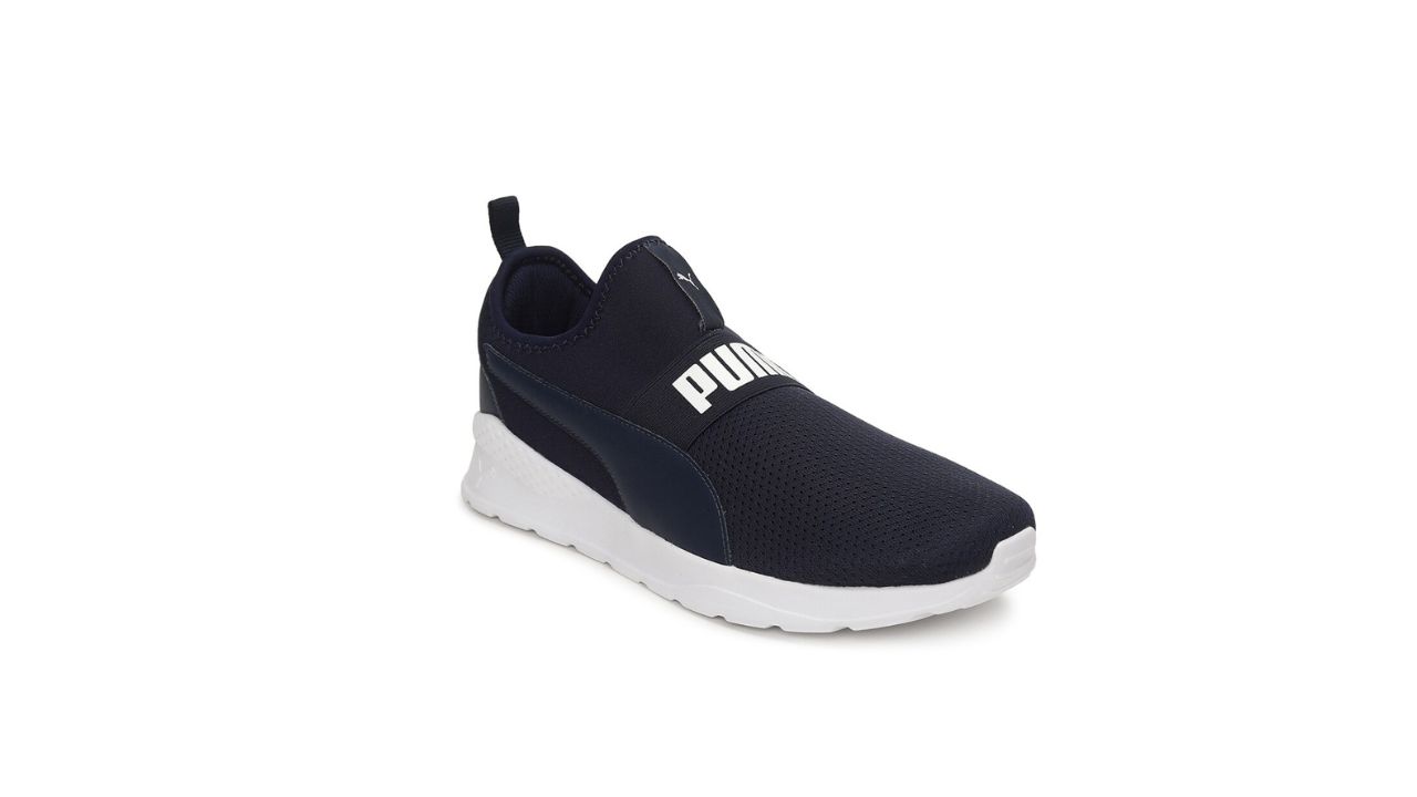 Puma Unisex White Textured Trekking Shoes