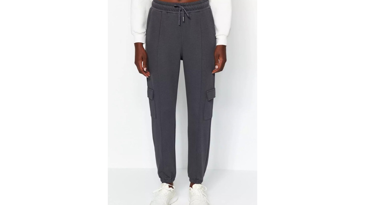 Trendyol Cargo Loose Joggers