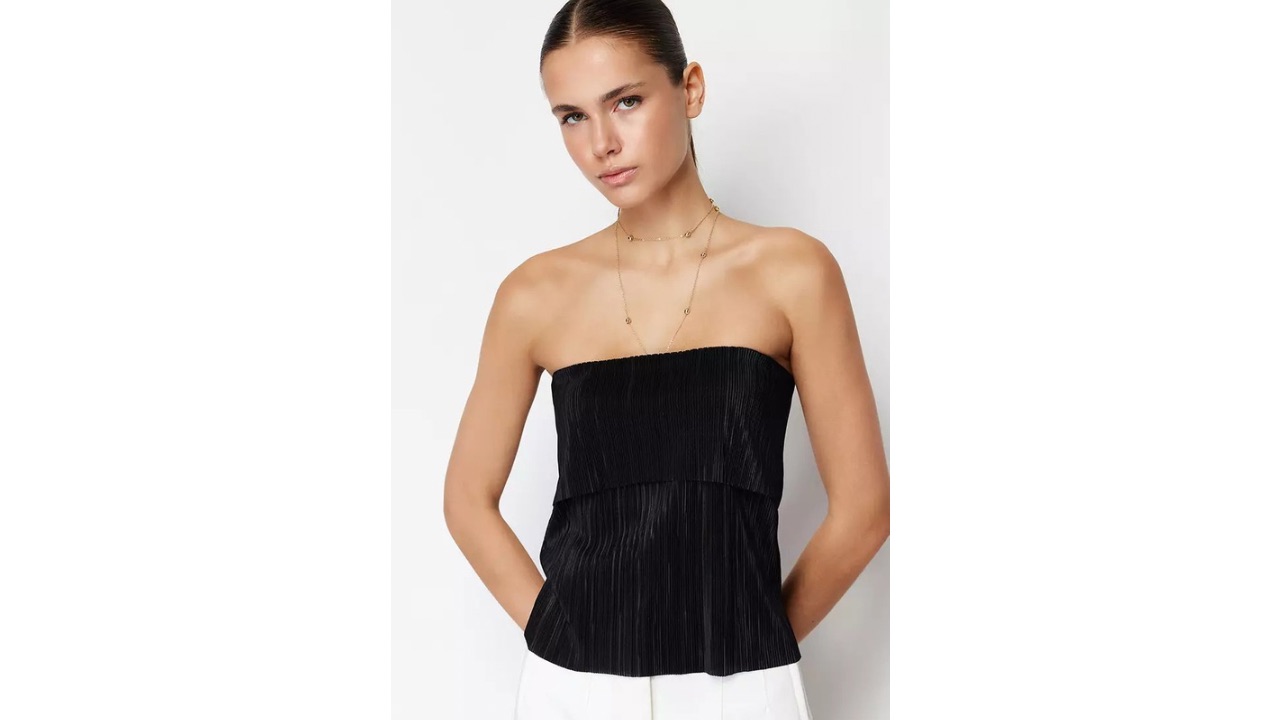 Trendyol Pleated Top