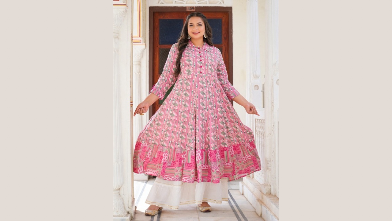 YASH GALLERY Plus Size Printed Anarkali Kurta
