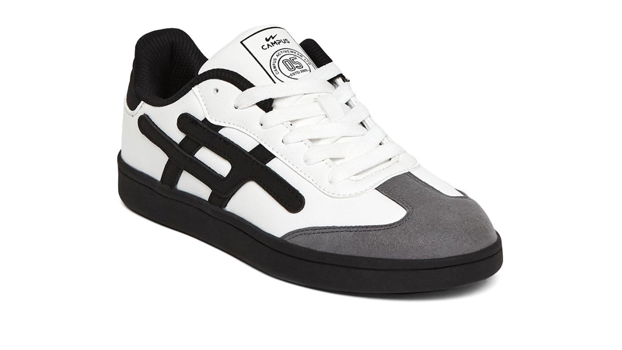 Campus Women Colourblocked PU Sneakers