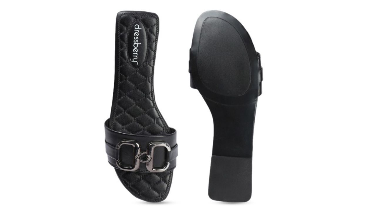 DressBerry Women Embellished Open Toe Flats