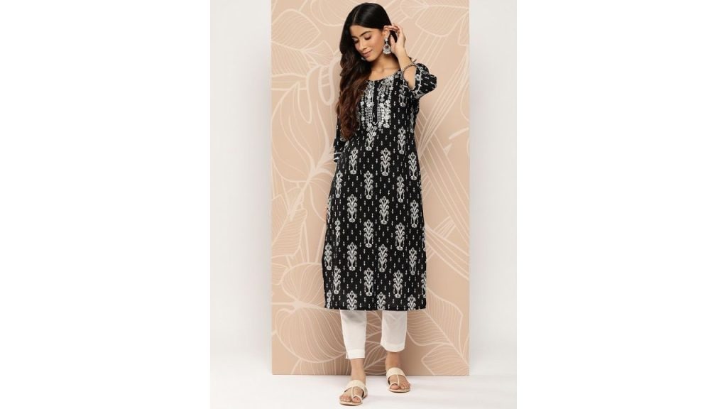 Ethnic Motifs Embroidered Flared Sleeves Gotta Patti Kurta
