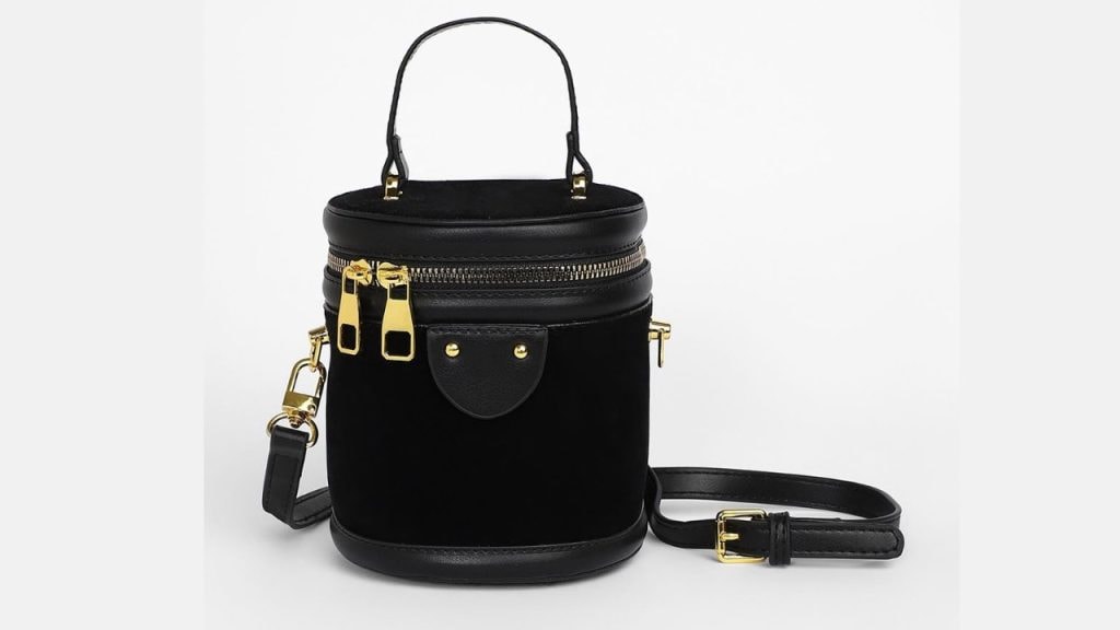 HAUTE SAUCE by Campus Sutra Leather Structured Shoulder Bag