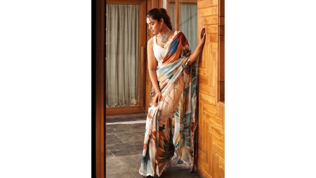 HERE&NOW Satin Saree