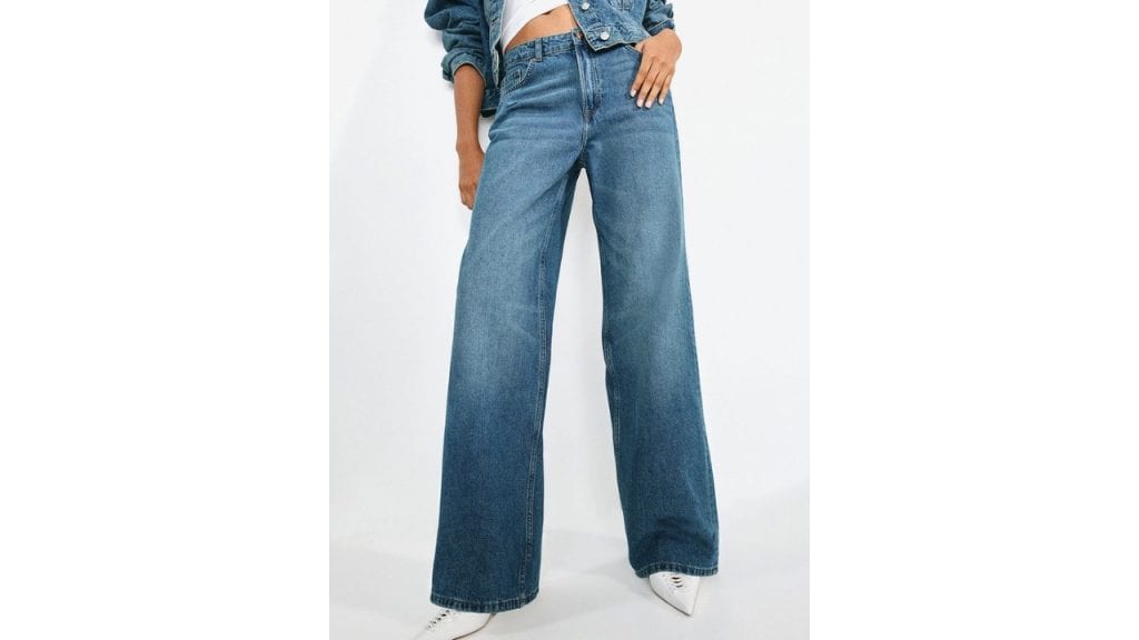 H&M Women Wide High Light Fade Stretchable Cotton Jeans