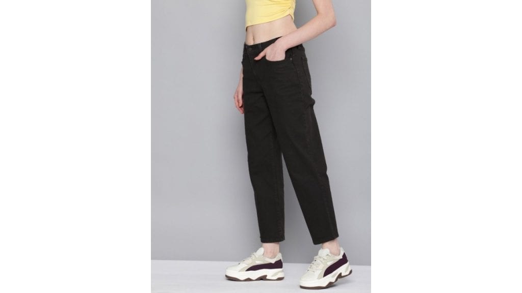 Levis Women 94 Baggy Fit Stretchable Jeans